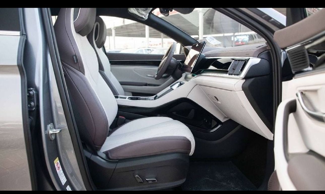 BYD Song PLUS EV 2026 интерьер